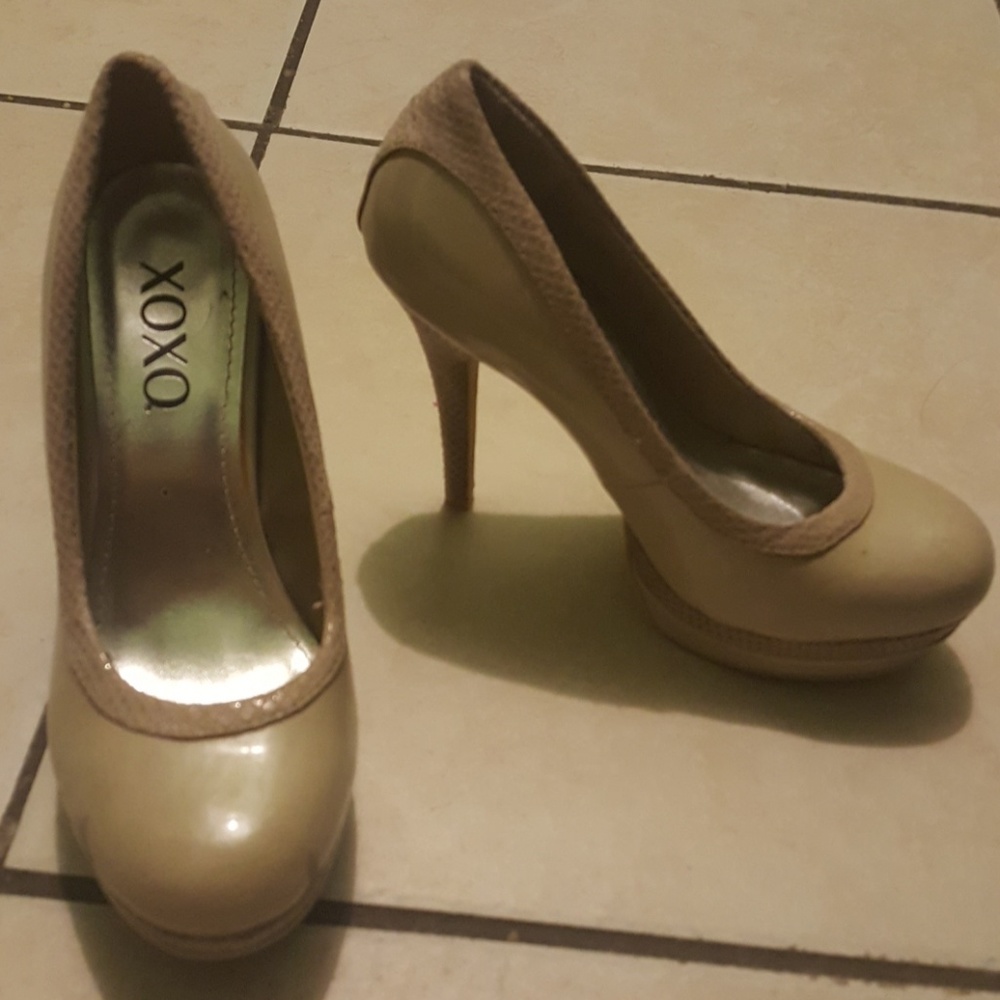 XOXO Heels